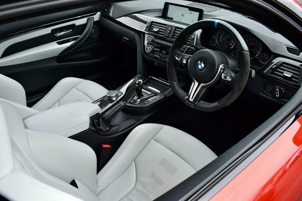 BMW M4 3L Competition Orange #3