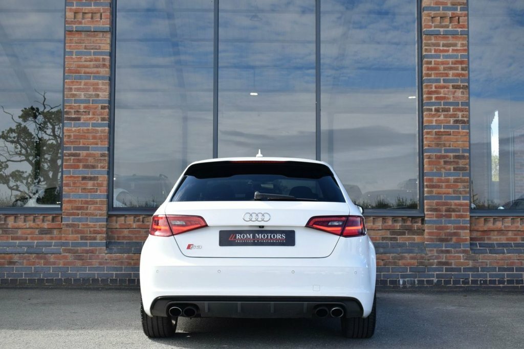 Audi S3 2L Null White #4