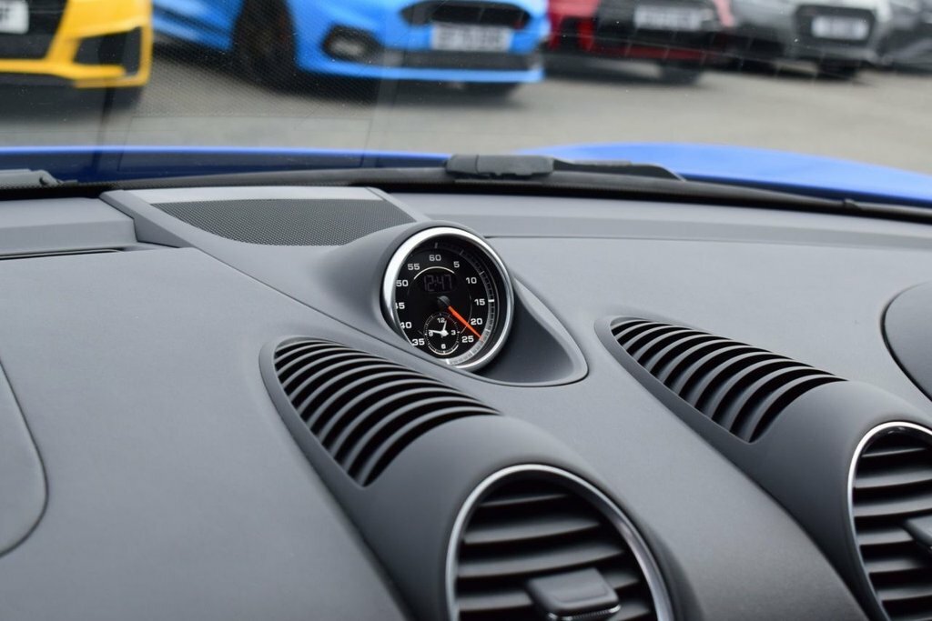 Porsche 718 Cayman T Gts Black #32
