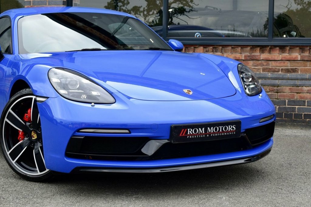 Porsche 718 Cayman T Gts Black #48