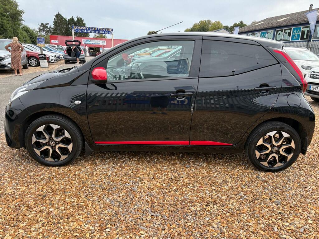Toyota Aygo 1.0 Vvt-i X-trend Euro 6 Black #4