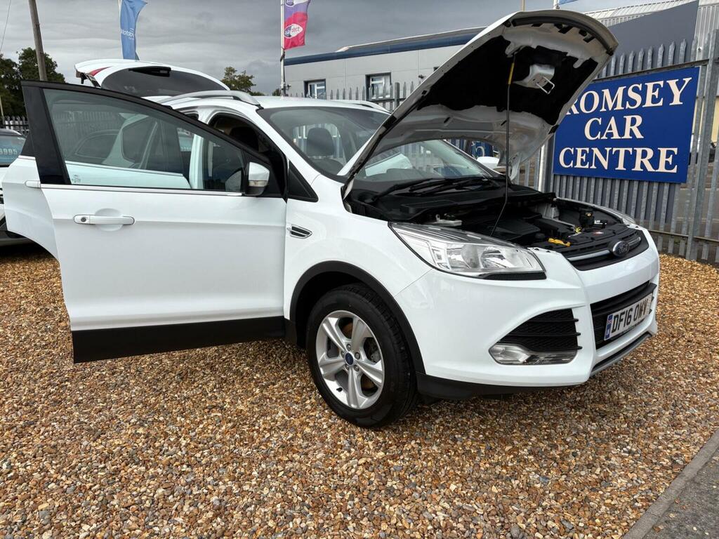 Ford Kuga 2.0 Tdci Zetec 2Wd Euro 6 Ss White #5