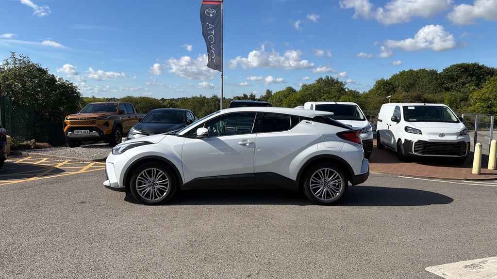 Toyota C-Hr Excel Blue #24