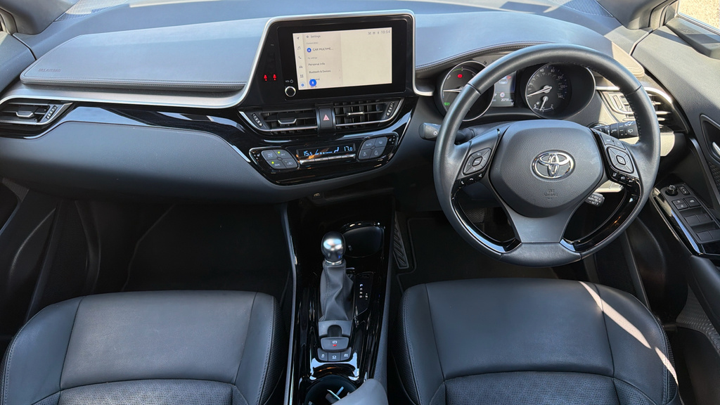 Toyota C-Hr 2.0 Vvt-h Excel Cvt Euro 6 White #6