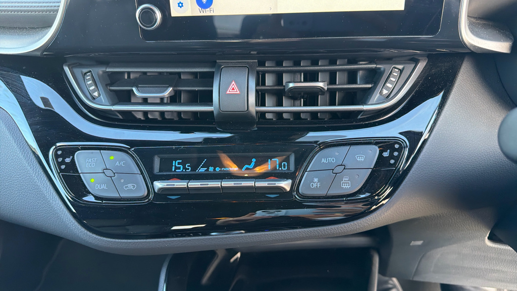 Toyota C-Hr Excel Blue #37