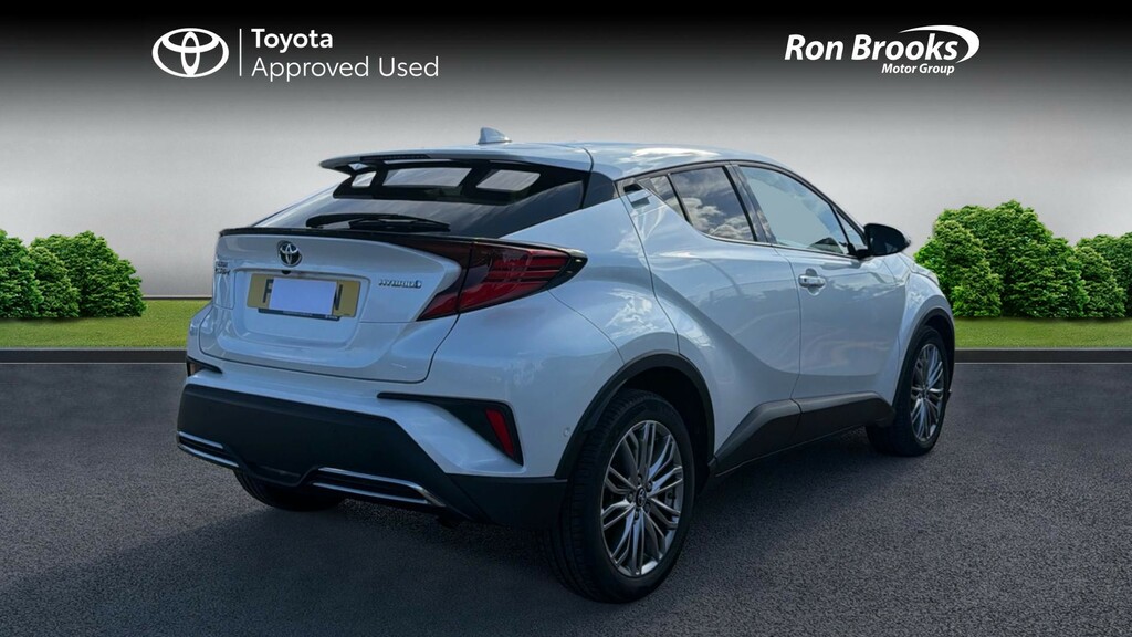 Toyota C-Hr 2.0 Vvt-h Excel Cvt Euro 6 White #2