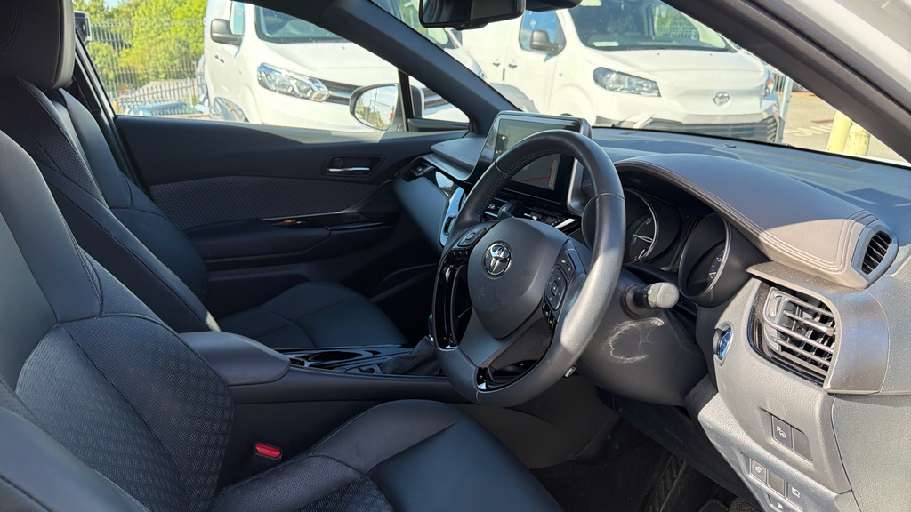 Toyota C-Hr Excel Blue #12