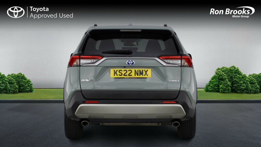 Toyota Rav 4 Dynamic White #26