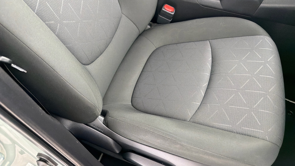 Toyota Rav 4 Dynamic White #17