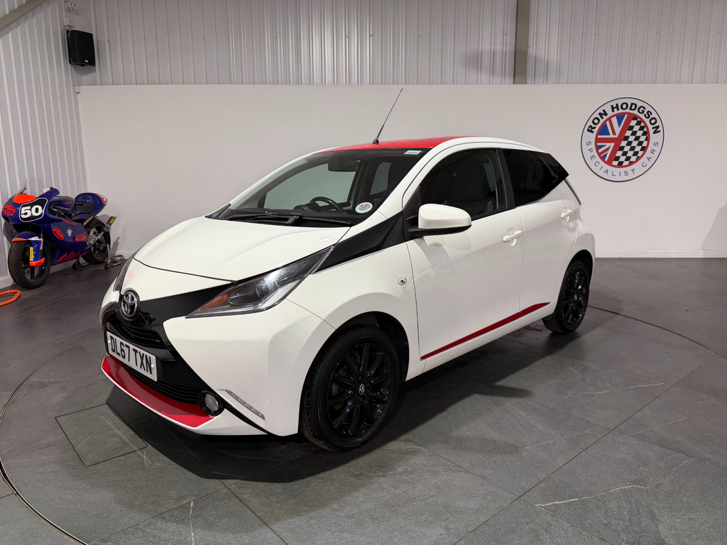 Toyota Aygo 1.0 Vvt-i X-press Hatchback Euro #2