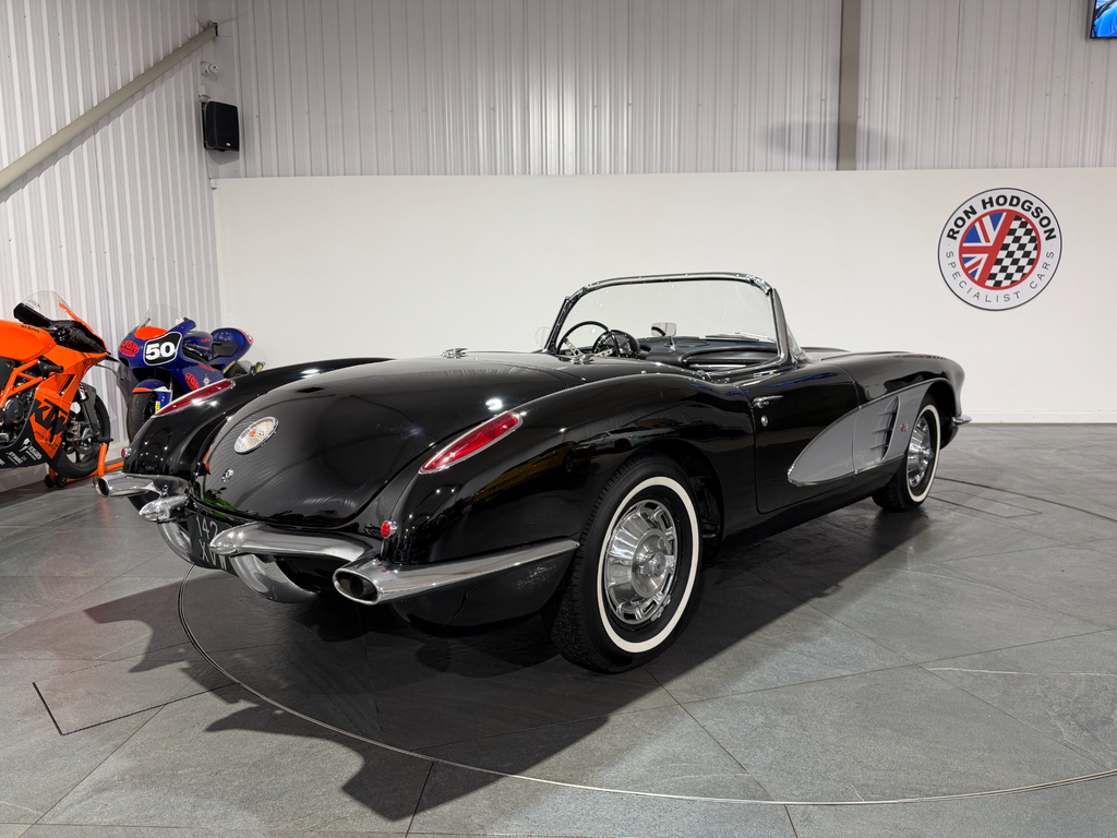 Chevrolet Corvette C1 4.6 283 V8 Triple Black  #2
