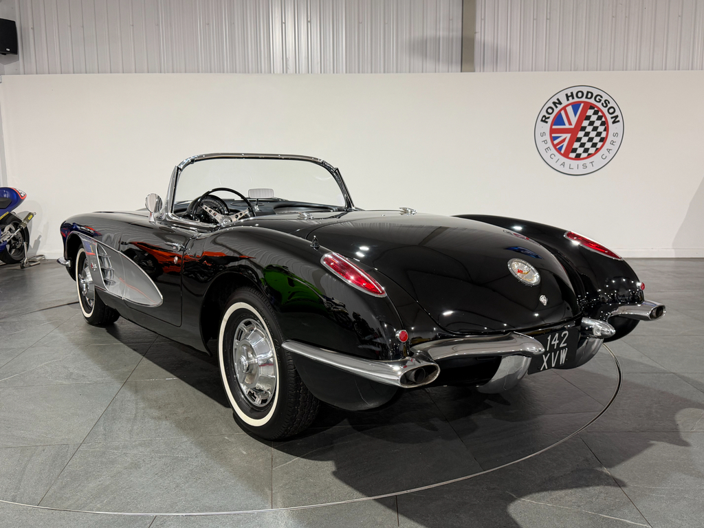 Chevrolet Corvette C1 4.6 283 V8 Triple Black  #3
