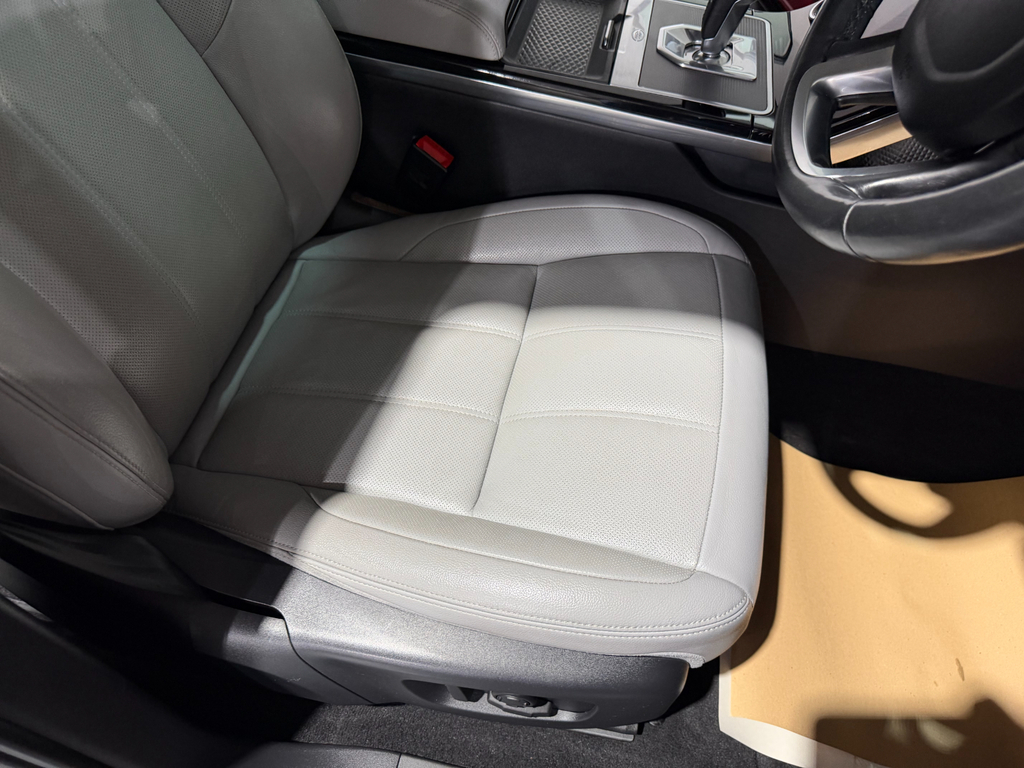 Land Rover Range Rover Evoque 2.0 D180 First Edition Silver #43