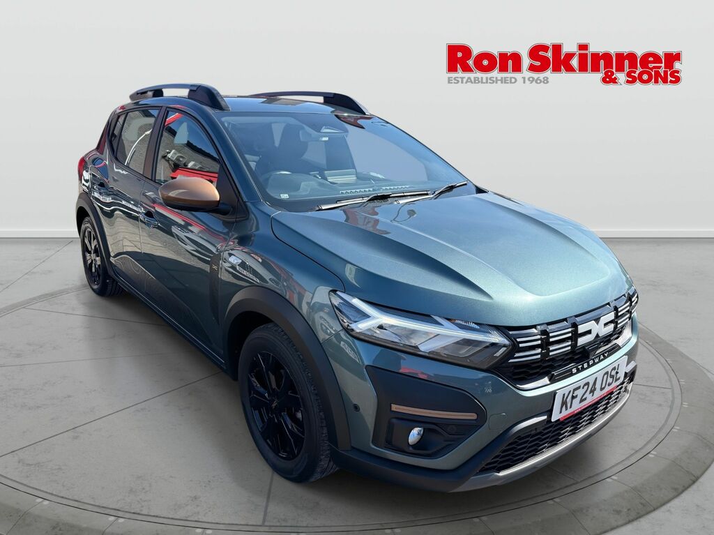 Dacia Sandero Stepway 1.0 Tce Extreme Hatchback Euro 6 Green