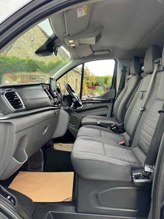 Ford Tourneo Custom 2L Null Silver #9