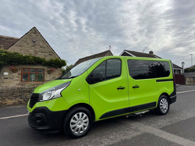 Renault Trafic 1.6 Dci 27 Business Swb Euro 6 9 Seat Green