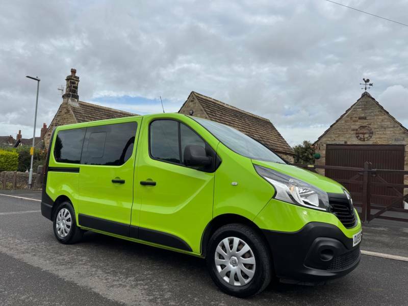 Renault Trafic 1.6 Dci 27 Business Swb Euro 6 9 Seat Green #2