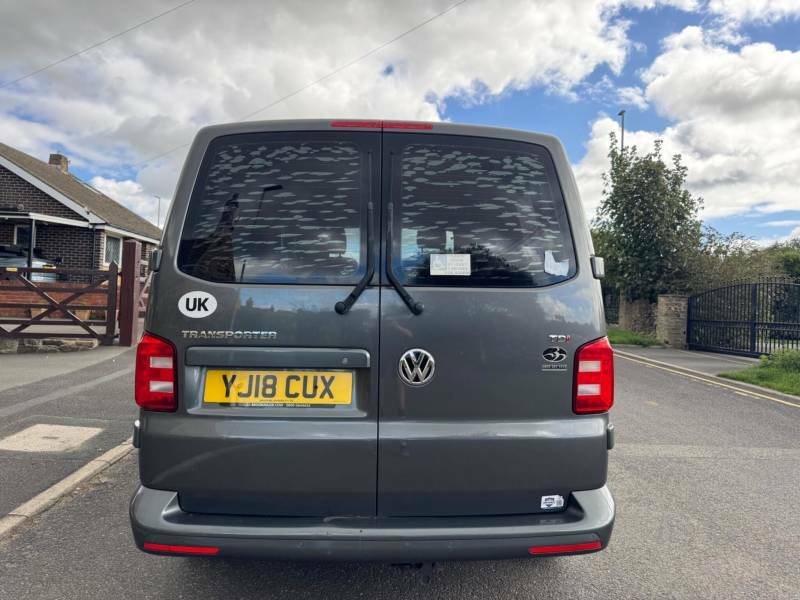 Volkswagen Transporter Shuttle 2.0 Tdi Bluemotion Tech Se Dsg Fwd Swb Euro 6 Ss Grey #4