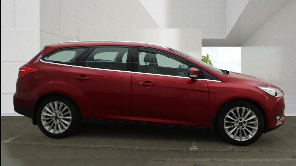Ford Focus 1.5 Tdci Titanium X Euro 6 Ss Red #5
