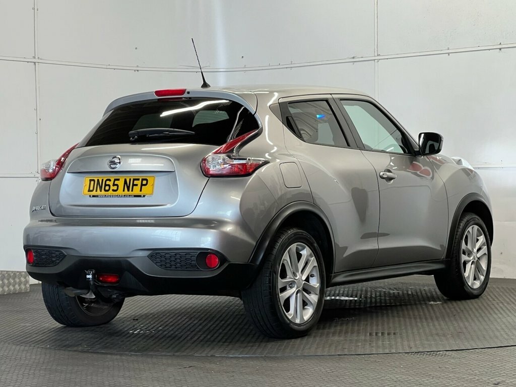 Nissan Juke 1L Acenta Premium Silver #3