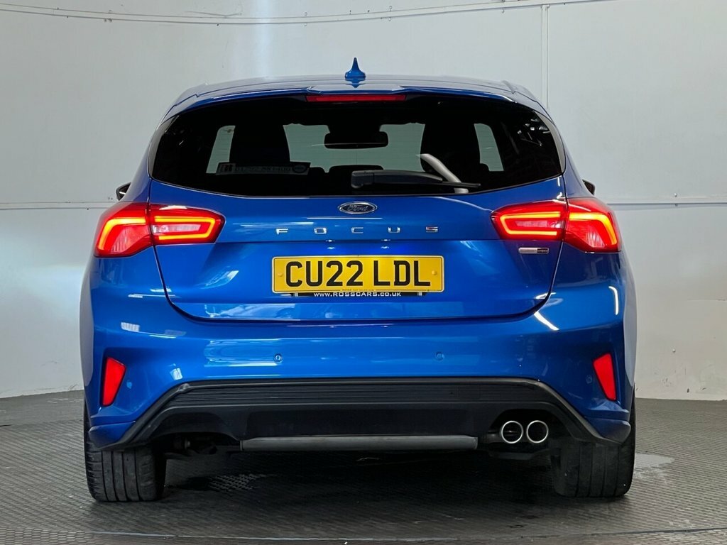 Ford Focus 1L St-line X Edition Blue #4