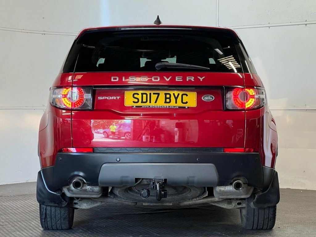 Land Rover Discovery Sport 2L Se Tech Red #4