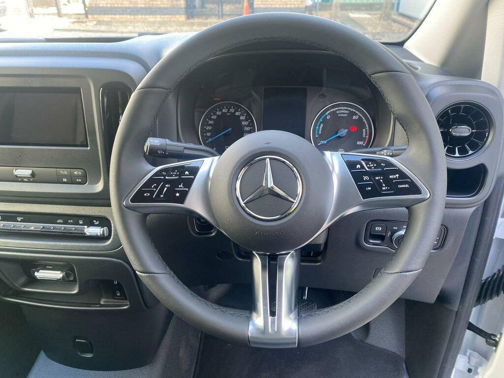 Mercedes-Benz eVito Electric  #22