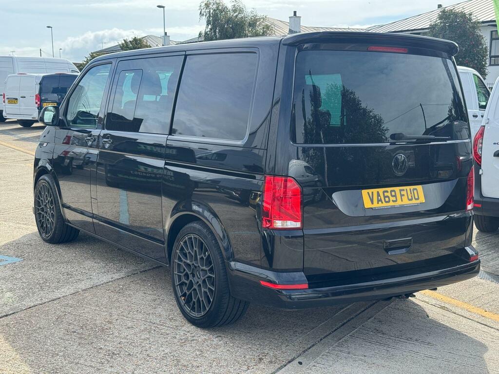 Volkswagen Transporter 2.0 Tdi T32 Highline Kombi Dsg Fwd Swb Euro 6 Ss Black #6