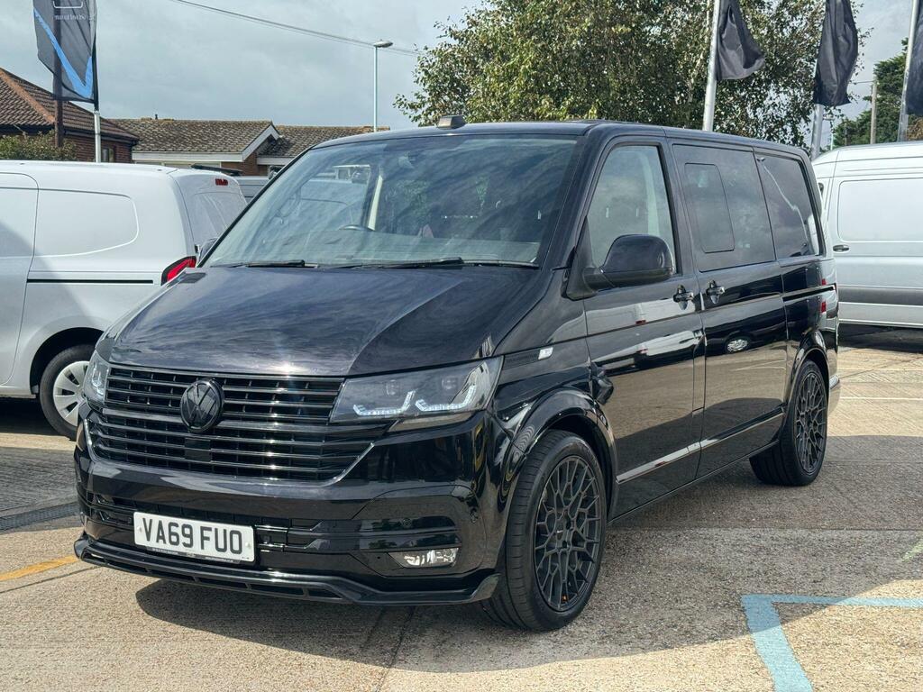 Volkswagen Transporter 2.0 Tdi T32 Highline Kombi Dsg Fwd Swb Euro 6 Ss Black