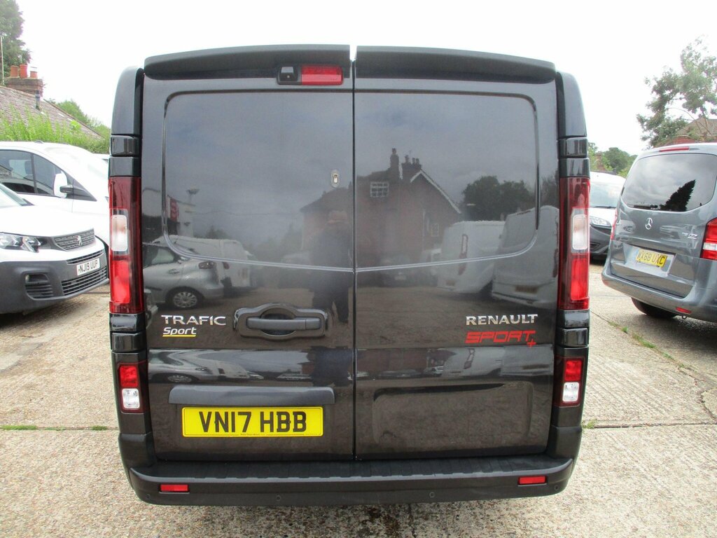 Renault Trafic 1.6 Dci Energy 27 Sport Nav Panel Van M Black #4