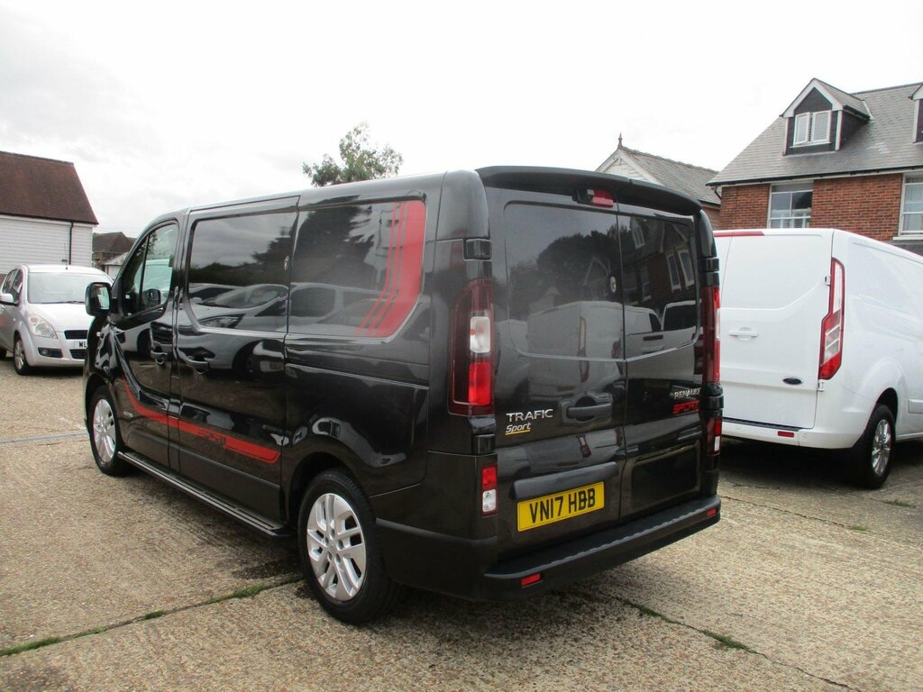 Renault Trafic 1.6 Dci Energy 27 Sport Nav Panel Van M Black #3