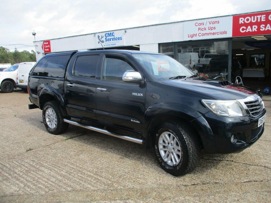 Toyota HILUX 3.0 Invincible 4X4 D-4d Dcb 169 Bhp Black #6