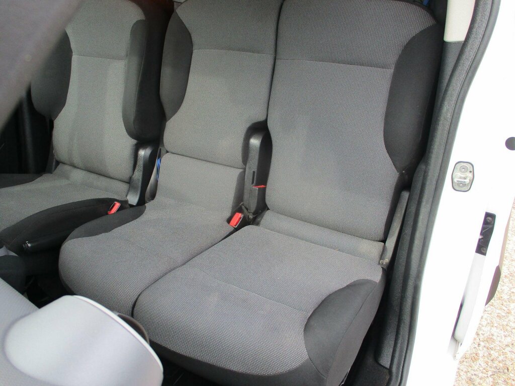 Peugeot Partner Tepee Active Brown #13