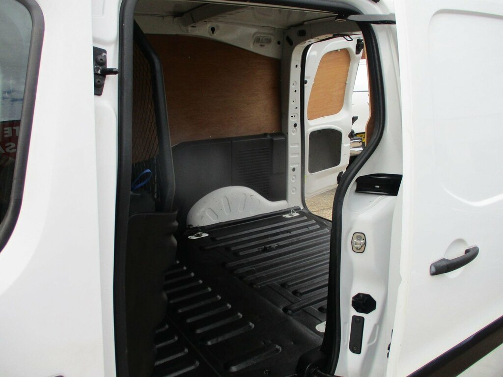 Peugeot Partner Tepee Active Brown #22