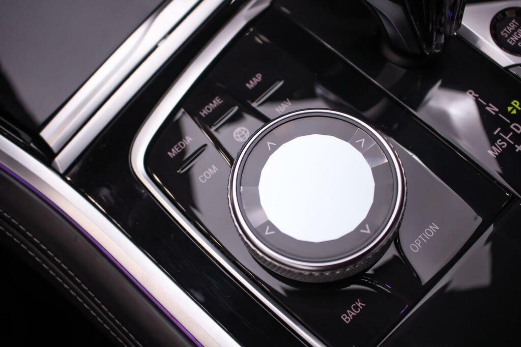 BMW 8 Series 3.0 840I Saloon Black #37