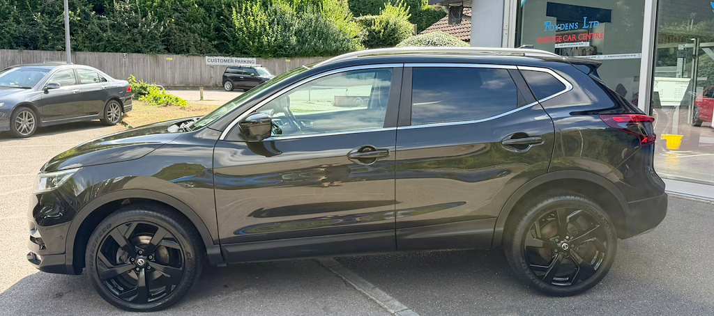 Nissan Qashqai Tekna Dci Black #6