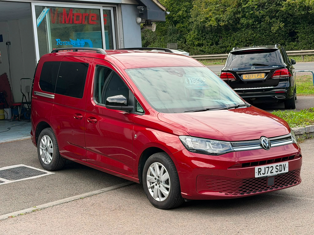 Volkswagen Caddy Life Caddy C20 Life Tsi S-a Red #1