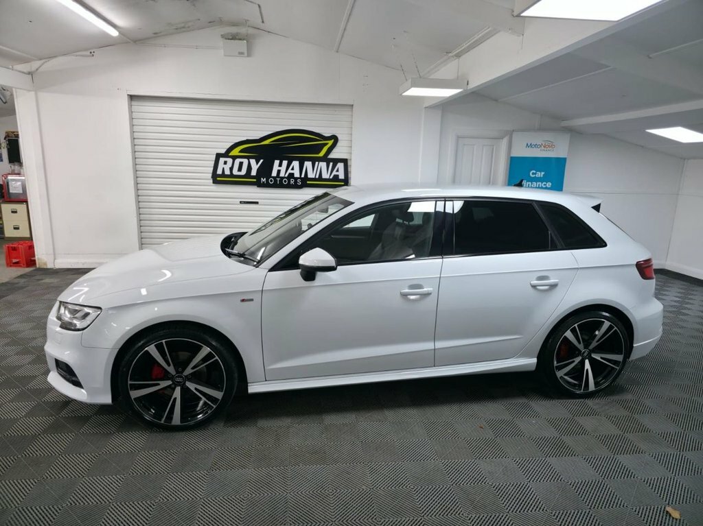 Audi A3 1.5 Tfsi 35 S Line Sportback Eur White #3