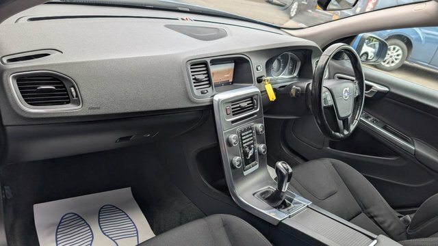 Volvo V60 Business Edition Silver #5