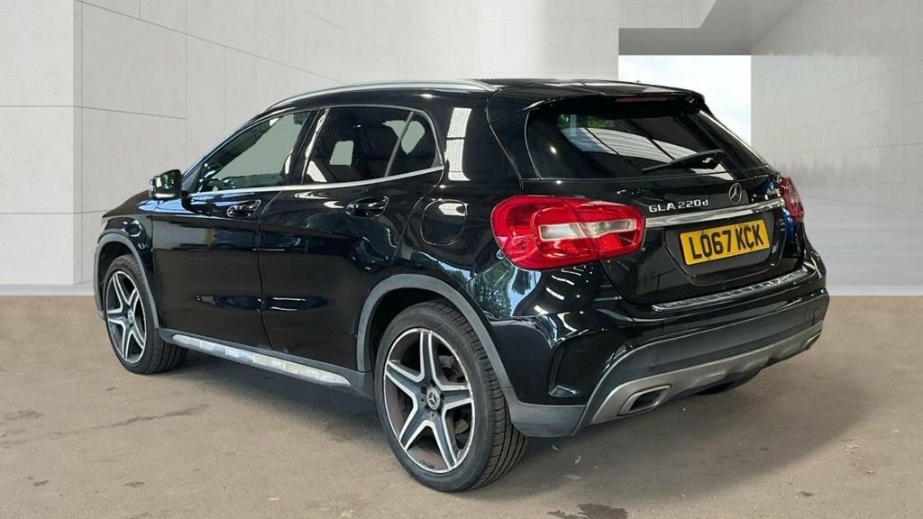 Mercedes-Benz GLA Class 2L Amg Line LO67KCK Black #3