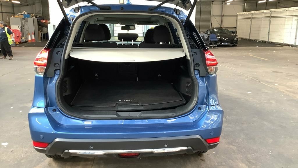 Nissan X-Trail 1.6 Dig-t Acenta Smart Visiontech Pack Black #8