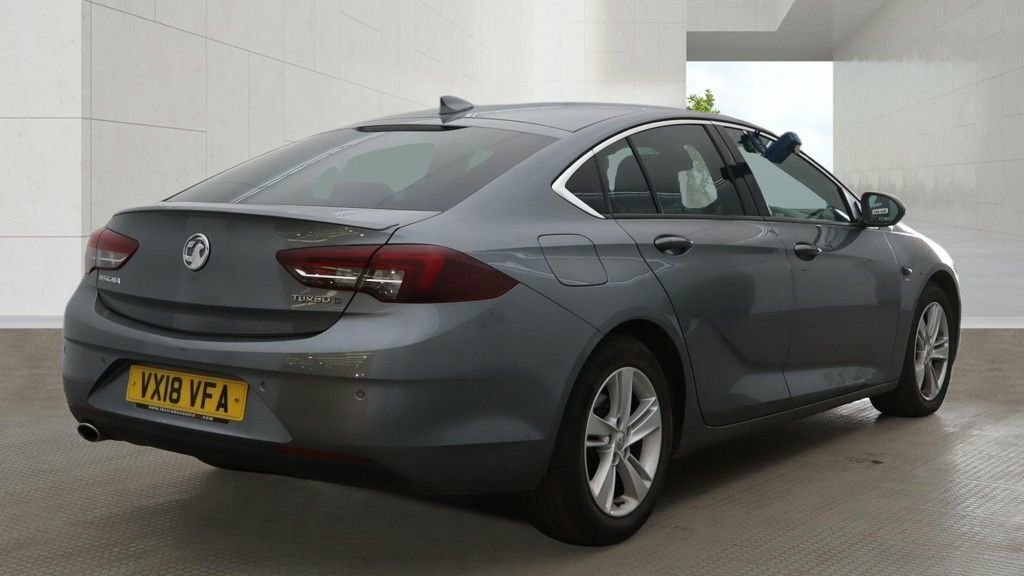 Vauxhall Insignia 2L Sri Nav Grey #3