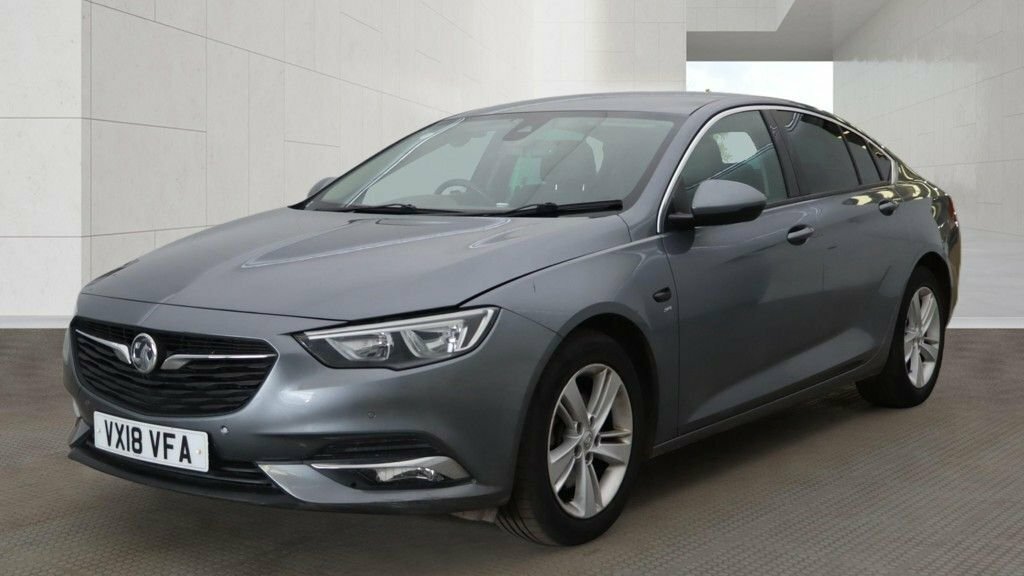 Vauxhall Insignia 2L Sri Nav Grey