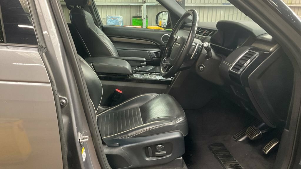 Land Rover Discovery Hse Red #10