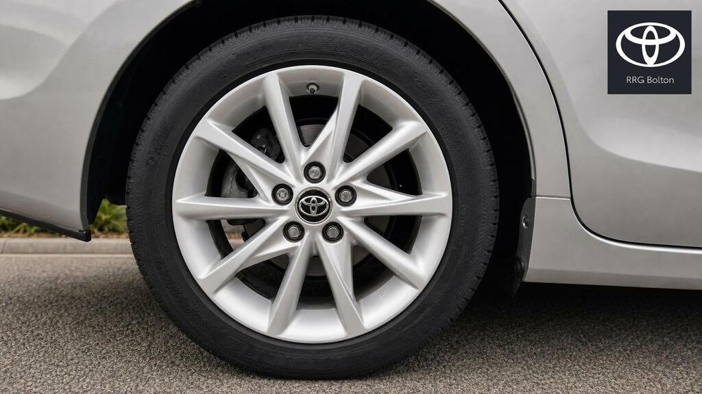 Toyota Prius+ 1.8 Vvt-h Excel Cvt Euro 6 Ss Silver #5
