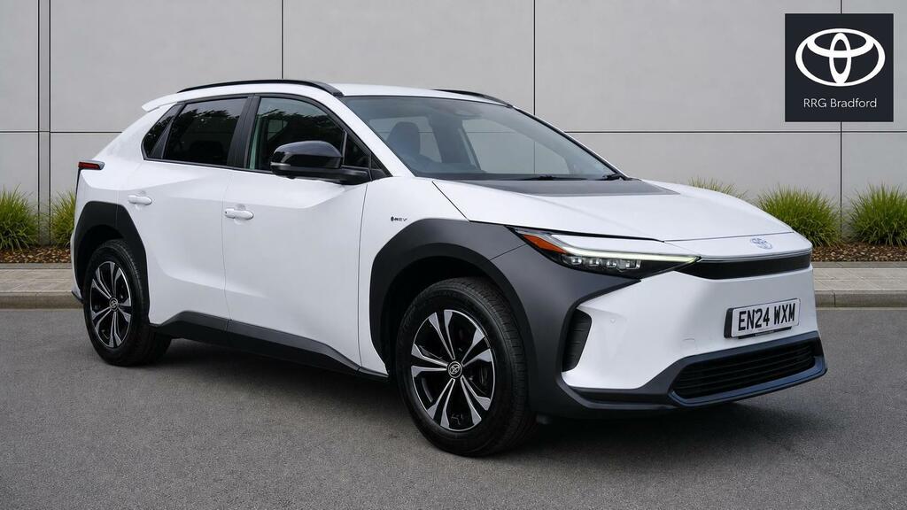 Toyota bZ4X 71.4Kwh Motion 11Kw Obc White