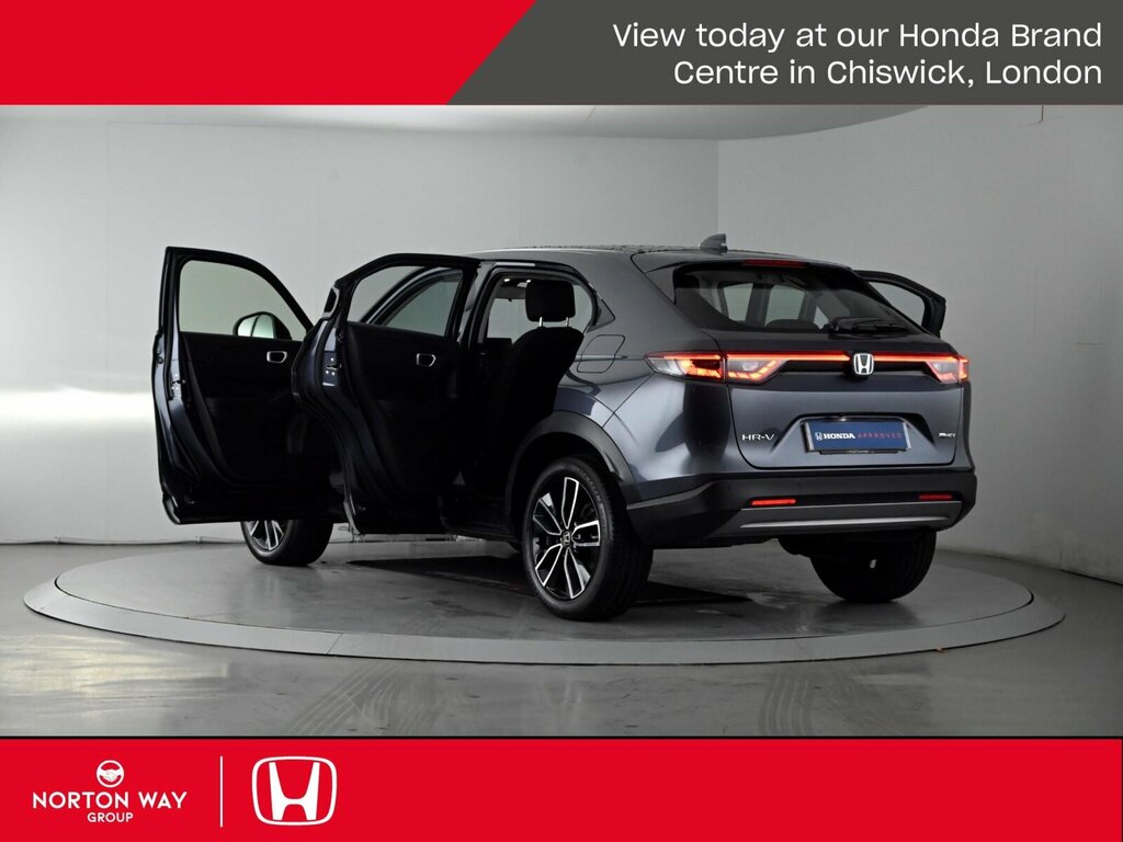 Honda Hr-V Elegance White #45