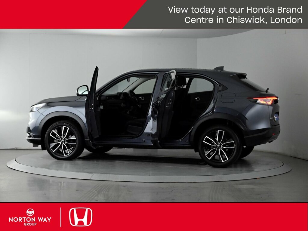 Honda Hr-V Elegance White #41