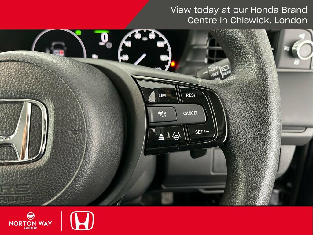 Honda Hr-V Elegance White #64