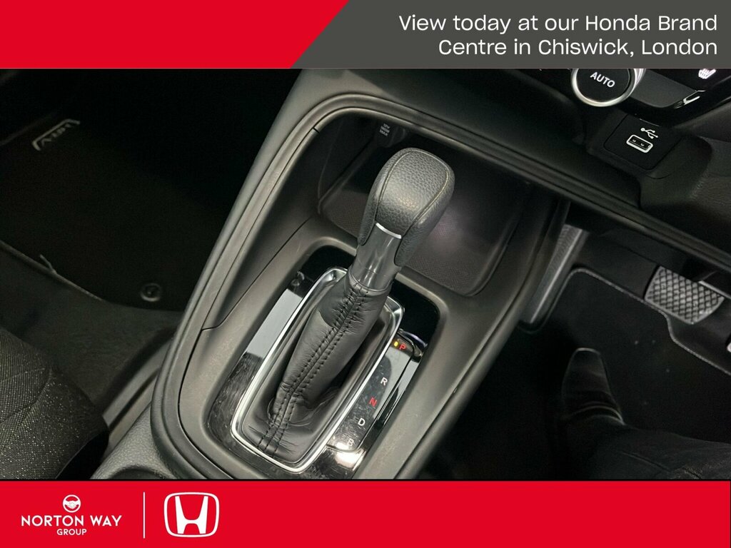 Honda Hr-V Elegance White #62